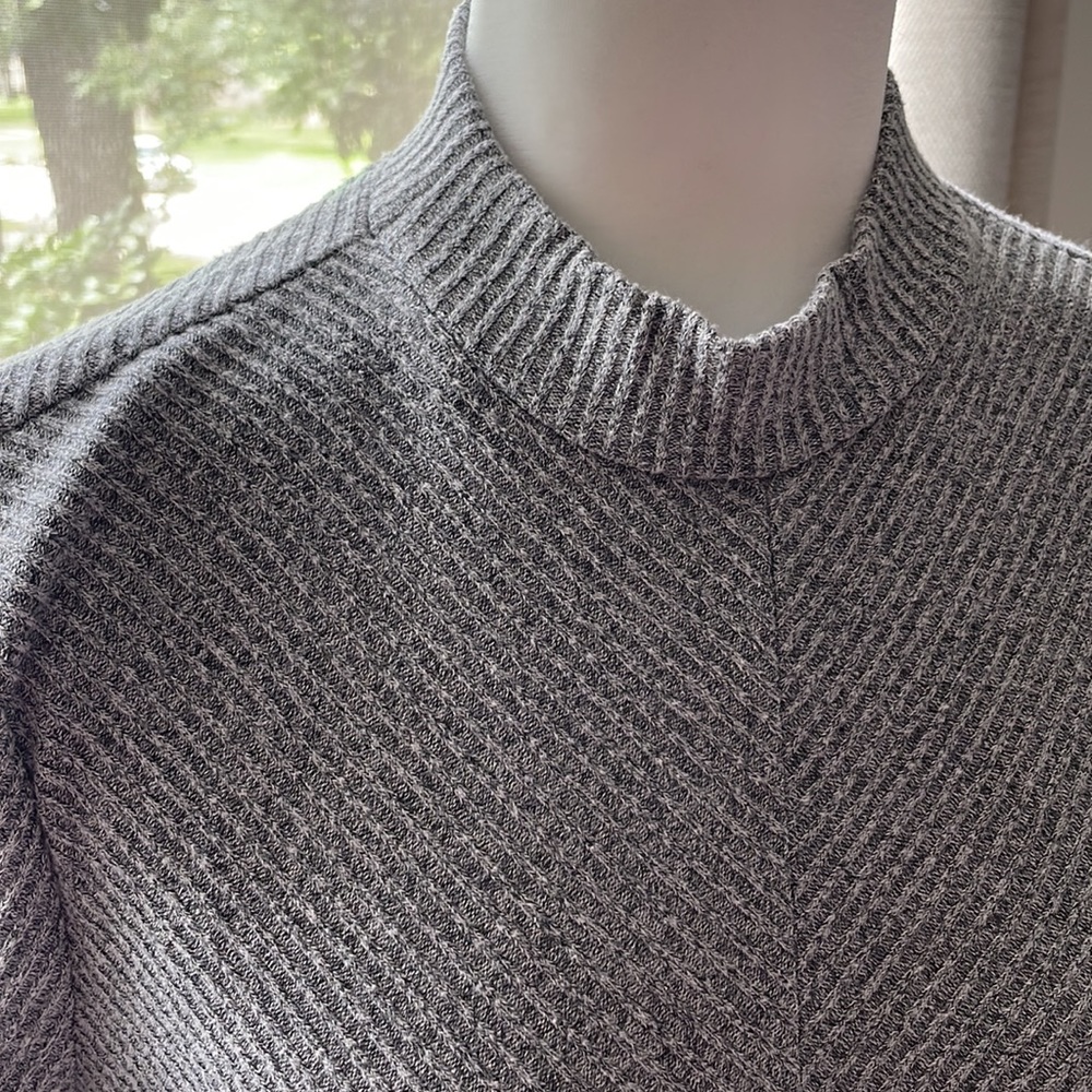 GAP Ribbed Maternity Dress - Picture 4 of 7